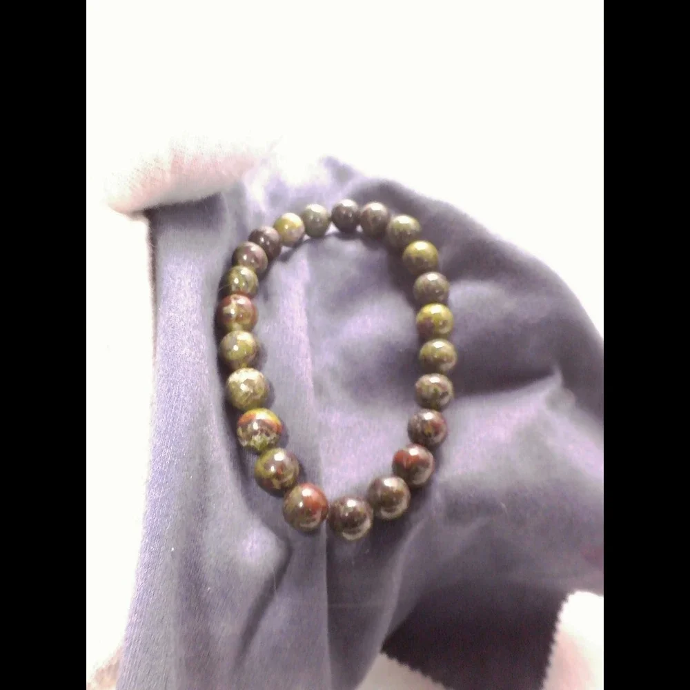 Dragon Bloodstone Bracelet Handmade Stretch Cord Green Red Polished Beads‎ EX!
